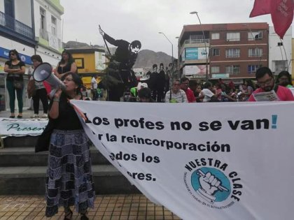 Profesoras a las calles por la titularidad docente