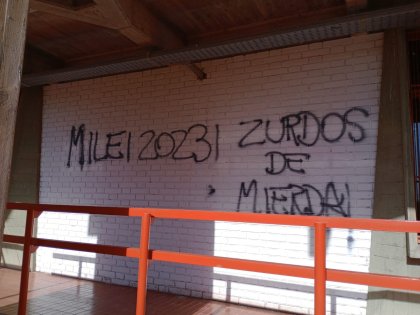 Amplio repudio a las pintadas y amenazas "libertarias" en la UNCuyo