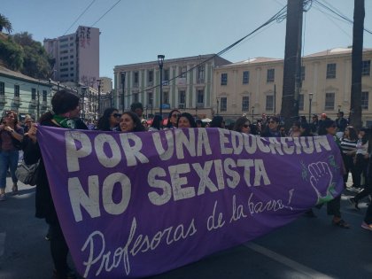 Se desarrollan importantes manifestaciones del 8 de marzo en Valparaiso-Viña del Mar