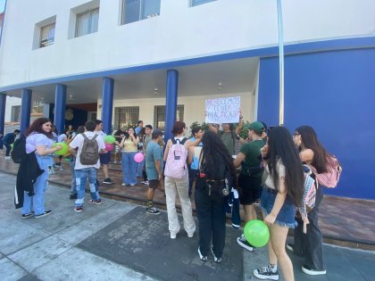 UA: Estudiantes de la Facultad de educación se movilizan por sus prácticas