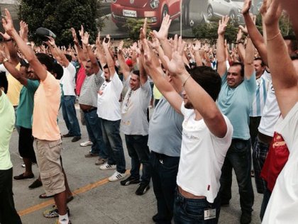 Volkswagen: se levanta la huelga con la readmisión de ochocientos trabajadores