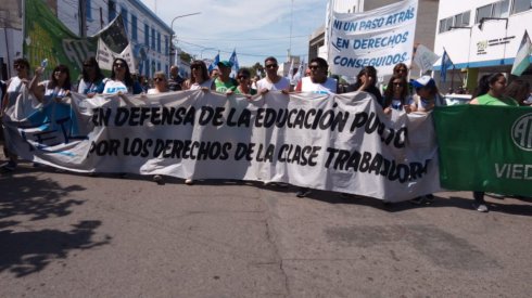 Columna de Viedma marchando