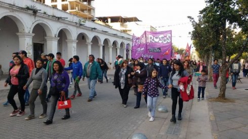 Tercera marcha por #NiUnaMenos en Jujuy