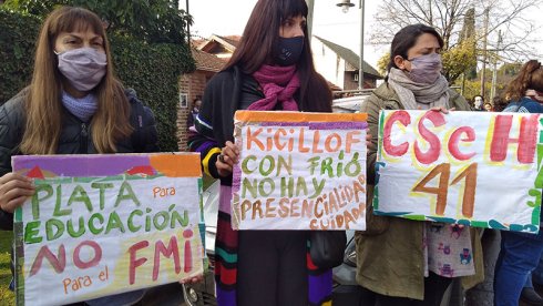 Docentes y auxiliares protestan por la situación en las escuelas de Tigre.