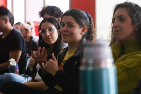 Clara, estudiante UNdAv. Agrupación Alerta Roja en la Coordinadora BFS.