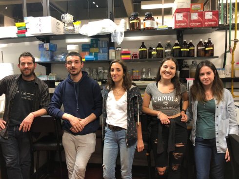 FOTO: Grupo de Investigación del laboratorio de Biología de Sistemas y Filosofía del cáncer.