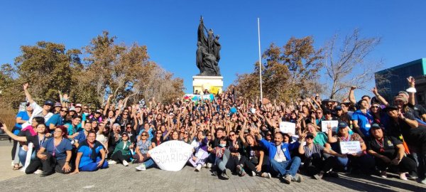 Importante conquista de la movilización: Alcalde Cristopher White se ve obligado a echar pie atrás con los despidos a educadoras