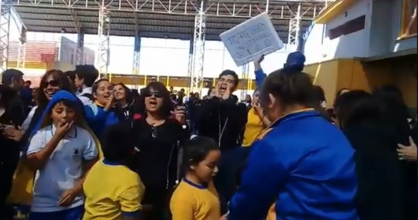 "Porque somos los valientes": El grito de los profesores de Antofagasta 