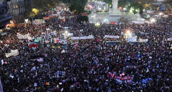 5 propuestas de la Juventud del PTS de cara al plenario de la CEB por el 8M