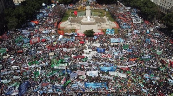 Asambleas para garantizar una movilización masiva al Congreso y parar el viernes