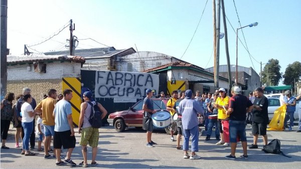 La Matanza: paro y permanencia en las tres plantas de RapiStand