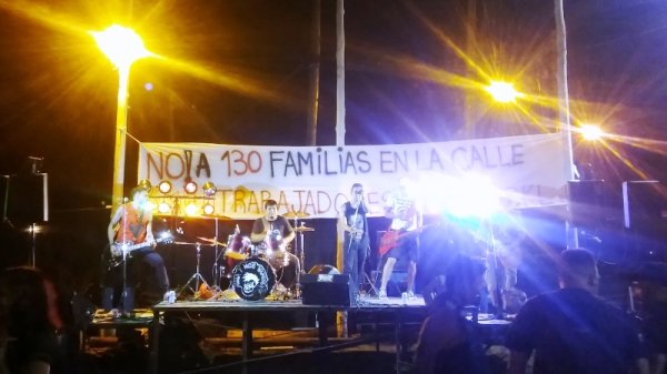 Stockl: "Hermosa noche de rock obrero y solidario"