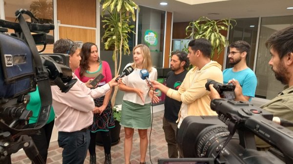 Gran repercusión en los medios de la visita de Myriam Bregman a Neuquén