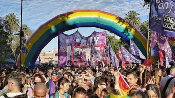 El Frente de Izquierda convoca a movilizar a 53 años de Stonewall