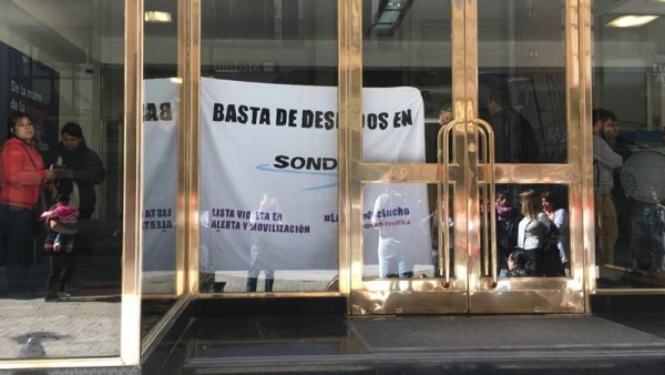 La Lista Violeta Informática en contra de los despidos en Sonda