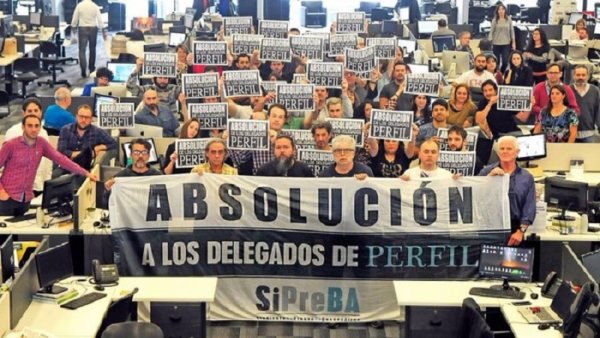 Se cayó la denuncia de Fontevecchia y fueron absueltos los delegados de Perfil