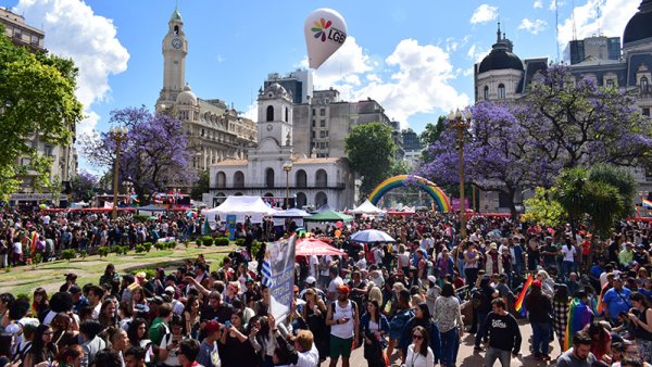 Marcha del Orgullo: miles en las calles contra el protocolo de Bullrich