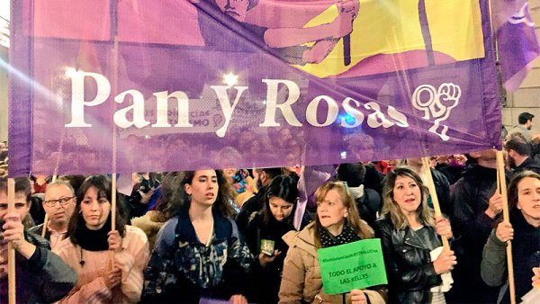 25N en Madrid, la noche de las mujeres en lucha 