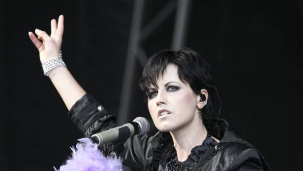 A cinco años de la muerte de Dolores O'Riordan, vocalista de The Cranberries