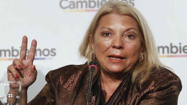 Repercusiones del 21F: Carrió vs Moyano