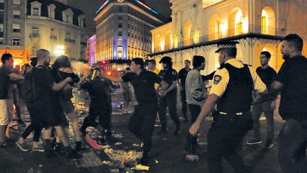 8M: sugerencias por si la Policía te quiere detener cuando te manifestás