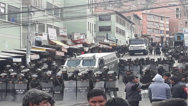 Libertad y desprocesamiento de los más de 50 cocaleros detenidos