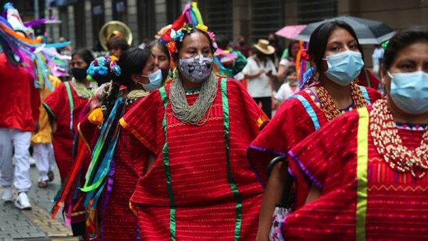 El falso discurso contra la discriminación 