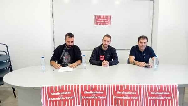 Rueda de prensa en Barcelona | Centenares de firmas apoyan el manifiesto de Sindicalistas por la Amnistía Total