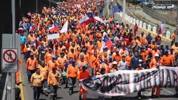 La constitución de Kast constituye ataques al derecho a huelga