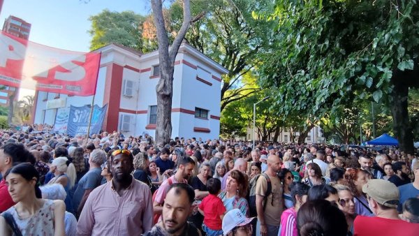 Masivo Festival contra los despidos en la Secretaría de DDHH y el cierre del Conti