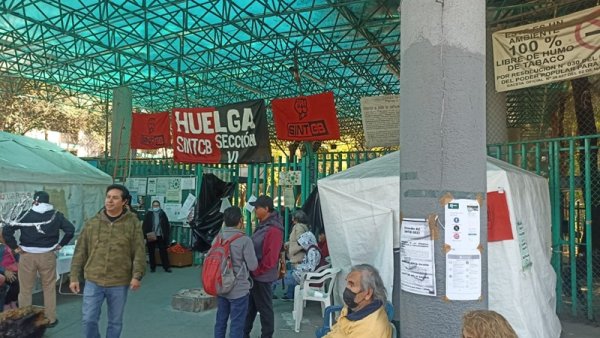 Sigue la huelga en Bachilleres y el magisterio no obtuvo sus demandas