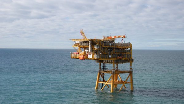 Mar Argentino: el Gobierno extendió el permiso para exploración offshore a YPF y Equinor