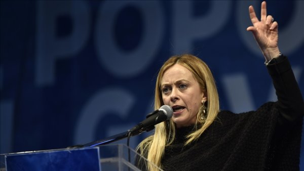 ¿Quién es Giorgia Meloni, la mujer que llevó a la extrema derecha a gobernar Italia?