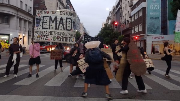 La Escuela Metropolitana de Arte Drámatico en estado de emergencia