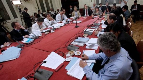 Proyecto de Reforma educacional fue despachado por Comisión Mixta y deberá ser aprobado por Diputados