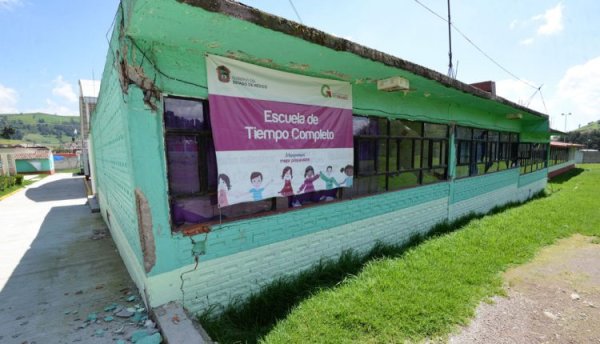 Directores piden cuotas a padres para reparación de escuelas