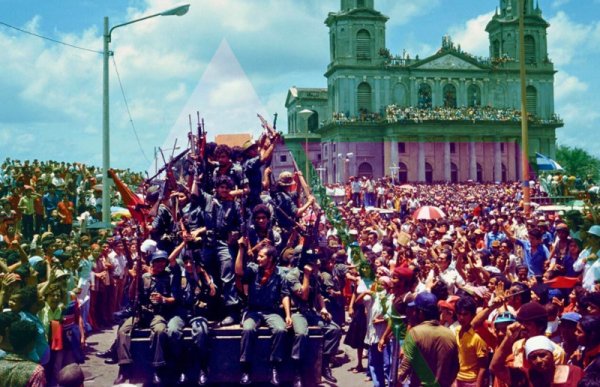 La revolución en Centroamérica: Cuando el volcán entró en erupción