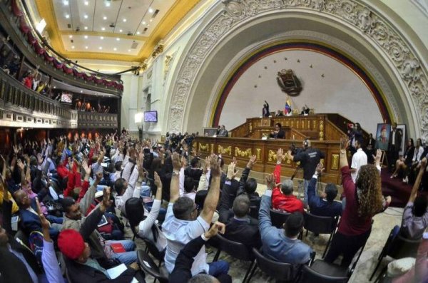 Se aprueba la “Ley contra el odio” de Maduro en la que se violan derechos democráticos y se criminaliza la protesta