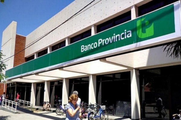 Masivo acatamiento al paro en el Banco Provincia