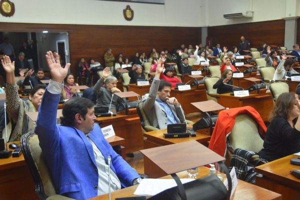 [Vivo] Adhesión al Rigi en Jujuy: seguí la sesión de la Legislatura 