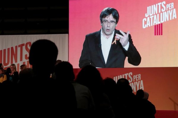 La justicia española retira la orden de captura contra Puigdemont