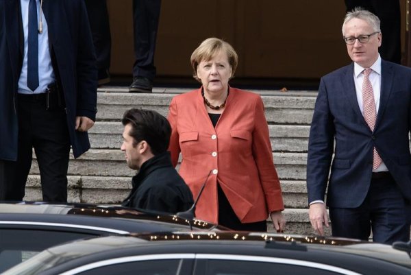 Merkel no pudo formar gobierno y crece la incertidumbre política en Alemania