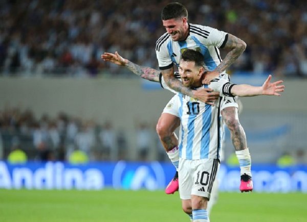 El gol 800 de Messi: Argentina venció a Panamá 