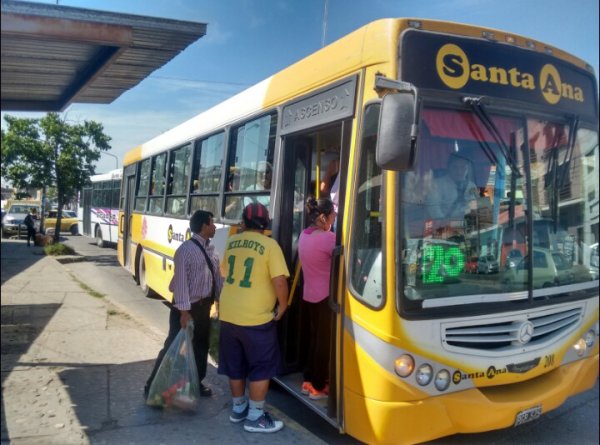 Pese a los cuestionamientos el concejo deliberante aplicaría tarifazo en el transporte