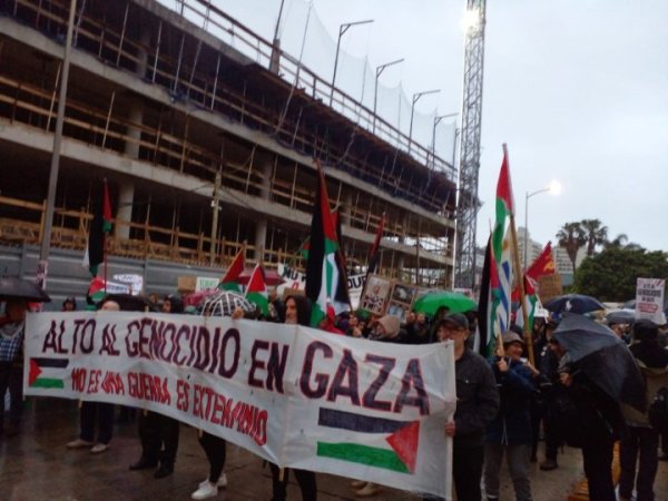 Manifestación ante la Embajada de Israel en Montevideo