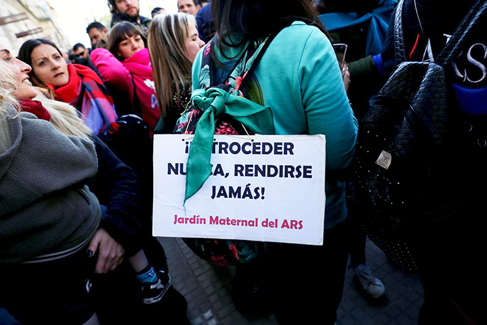 Marcha en defensa del ARS y represión, 22 de agosto 2018