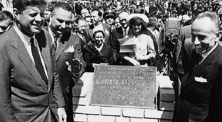 Kennedy en Bogotá, visita relámpago para sellar la Alianza para el Progreso