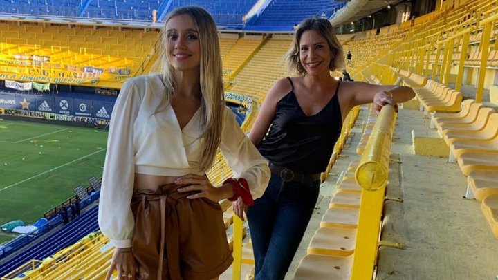 Morena Beltrán y Ángela Lerena, dos generaciones de mujeres en el periodismo deportivo.