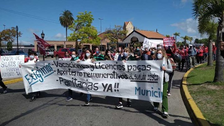 Trabajadores de Salud de los Centros de Atención Primaria (CAFyS), el Hospital Municipal Materno Infantil y las áreas de infancias, géneros y fortalecimiento familiar, nucleados en CICOP.