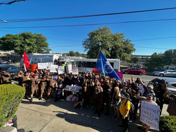 Huelga de los transportistas de UPS (Foto Luigi Morris)